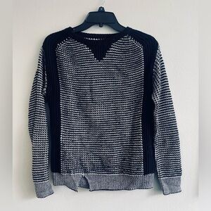 Walter Baker Black and White Women’s Sweater with Slit Size XS Edgy Trendy Cool